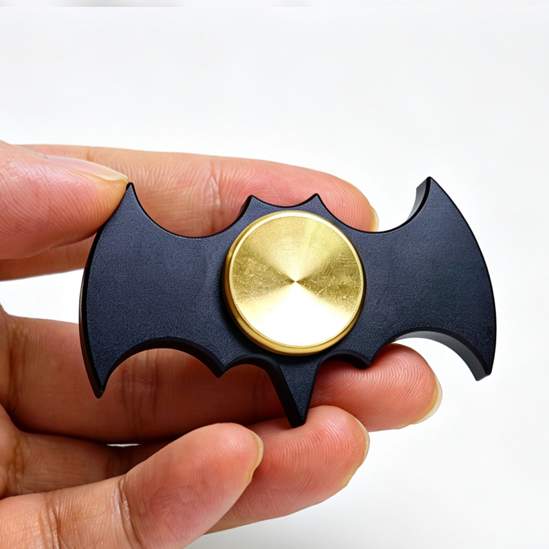 멋진 디자인의 박쥐 모양 조용한 금속 피젯 스피너 스트 - Electronics Gadgets For Kids 리뷰 및 가격