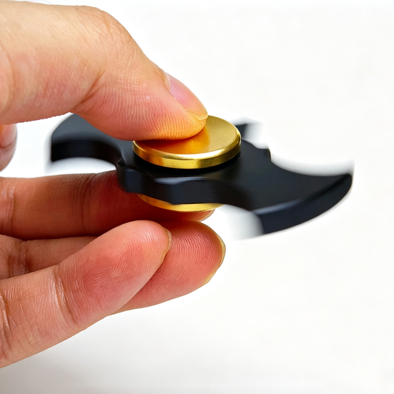 멋진 디자인의 박쥐 모양 조용한 금속 피젯 스피너 스트 - Electronics Gadgets For Kids 리뷰 및 가격