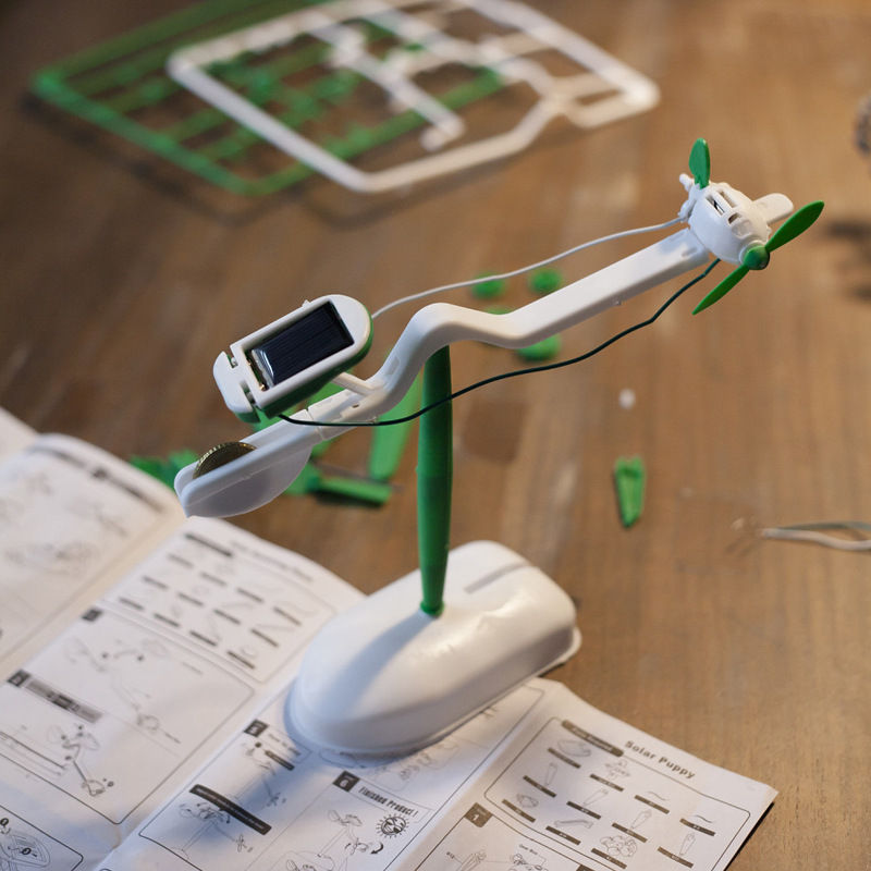 6-In-1 태양 광 발전 로봇 키트 조립 선박 팬 풍 - Electronics Gadgets For Kids 리뷰 및 가격